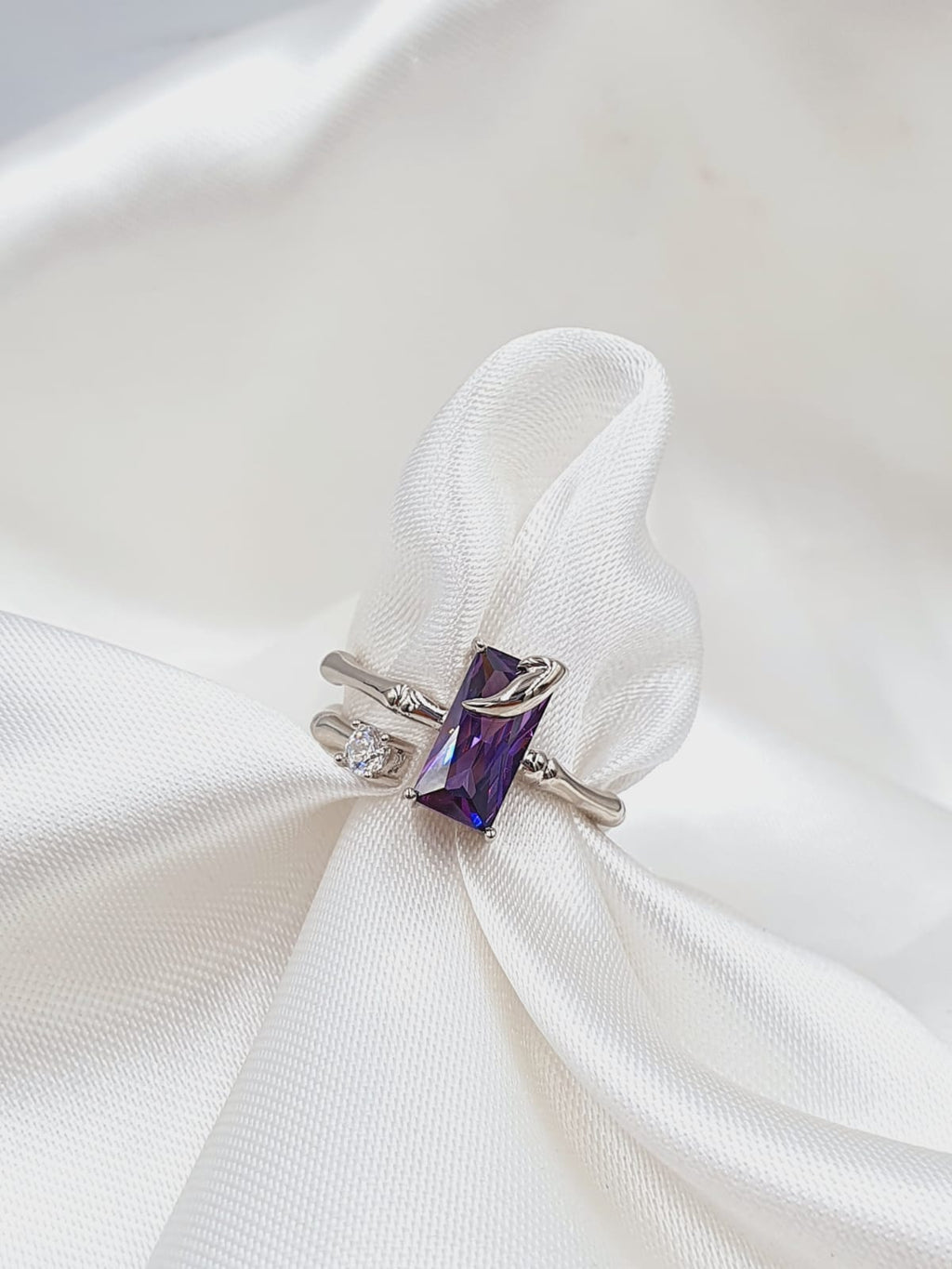 ANILLO BAÑO DE RODIO MOD 241